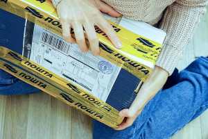 Survey: Half of shoppers have lost money on an international order